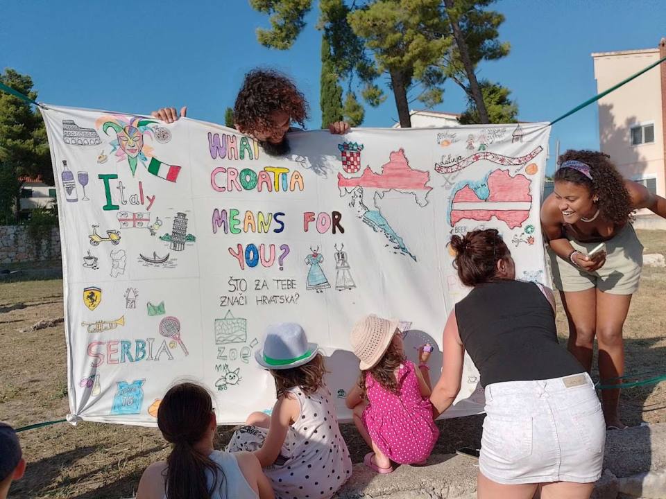 Erasmus: U Pirovac stigli mladi iz Italije, Latvije, Portugala i Srbije