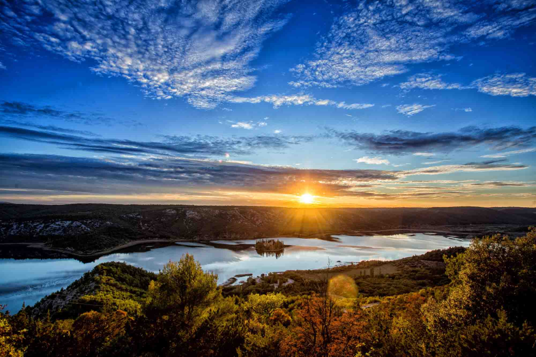 Izbjegnite gužvu i uživajte u nezaboravnim prizorima Nacionalnog parka „Krka“!