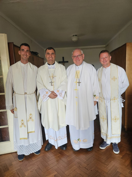 Biskup Rogić predvodio misu u Lisabonu