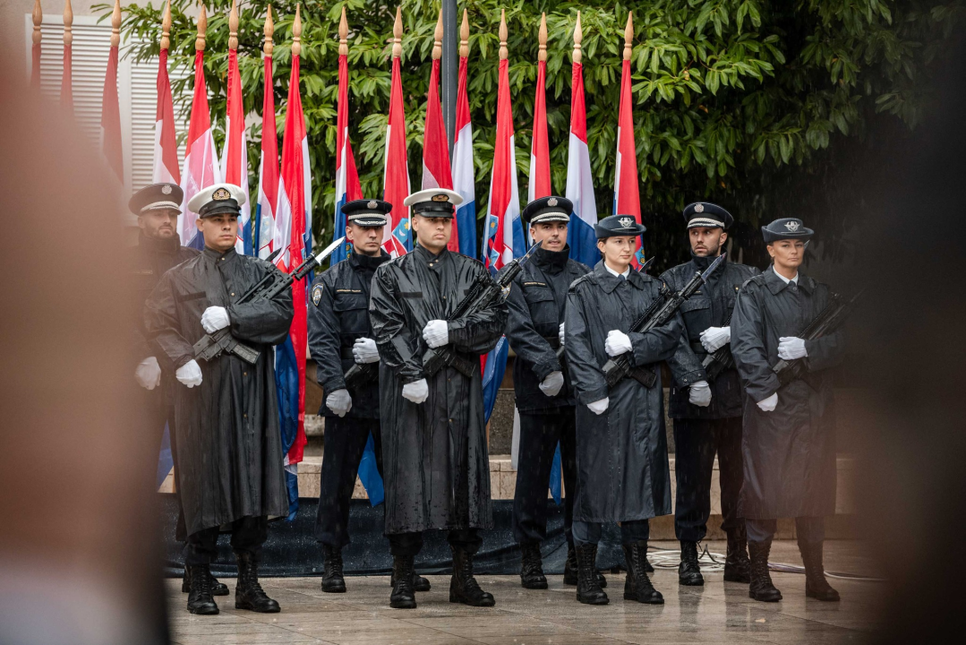 Pogledajte veliku fotogaleriju sa svečanog obilježavanja godišnjice Oluje