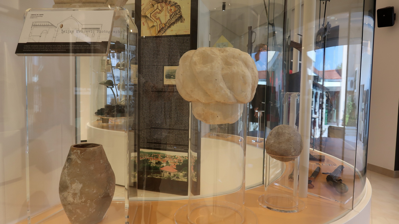 Gradski muzej Drniš dobio novi stalni postav: Izložena neprocjenjiva zbirka Ivana Meštrovića