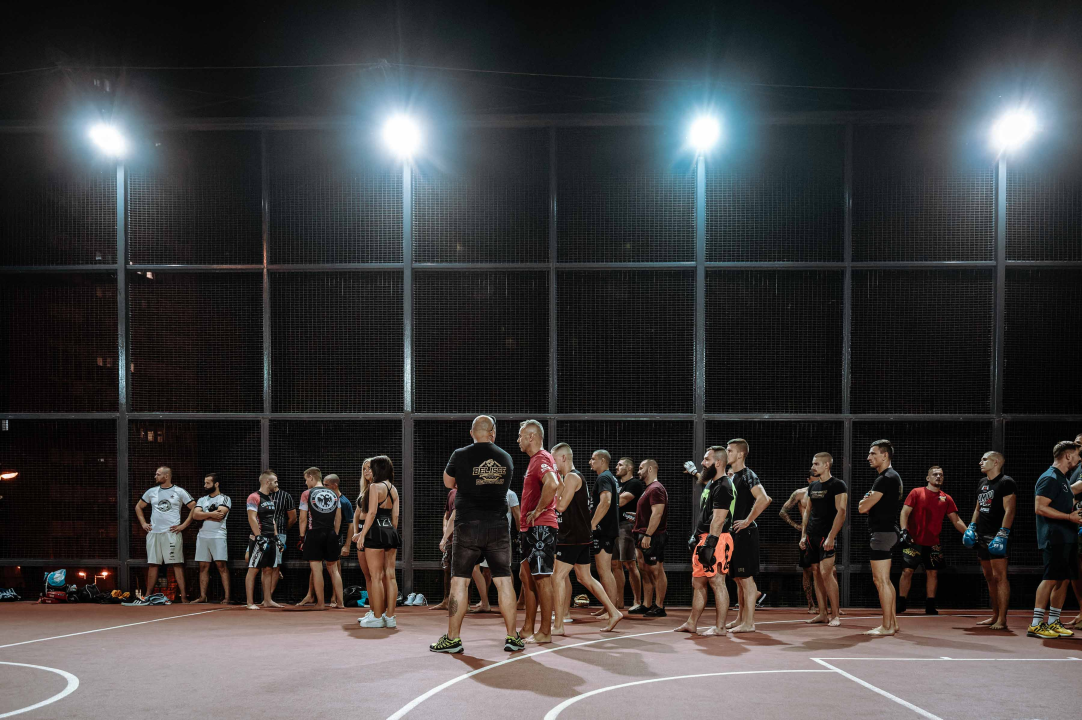 Funcuti bakljadom podržali Franu Vukovića na otvorenom treningu uoči borbe za naslov