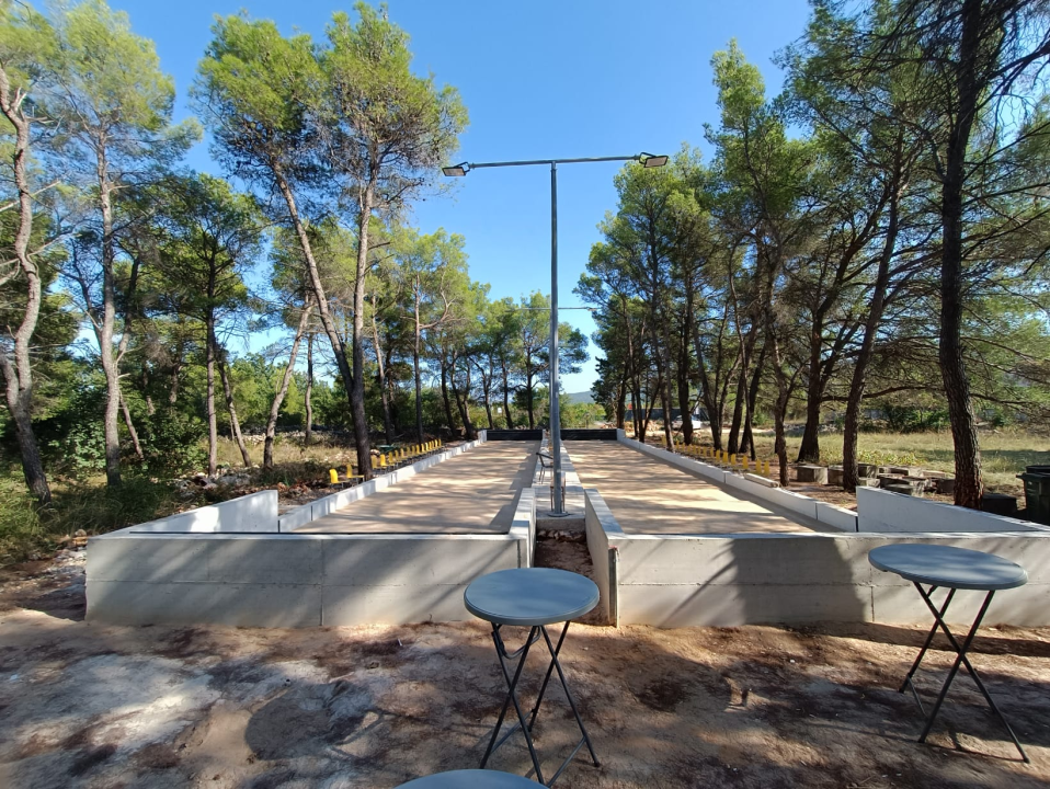 Turnirom između lokalnog stanovništva otvoren zog za balote na Tromilji 