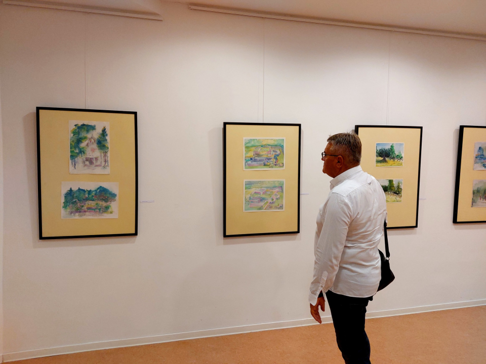 Otvorena izložba radova sa 7. likovne kolonije u Danilu