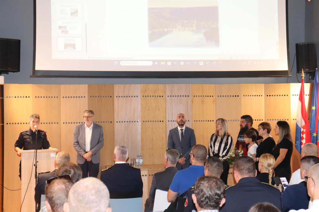 Nagrada Grada Skradina posthumno dodijeljena Ivanu Šišku