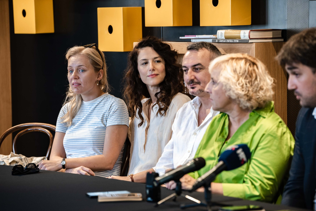 'Dođi gola na večeru' otvara novu sezonu u šibenskom kazalištu: 'Laganje je aktualna tema'