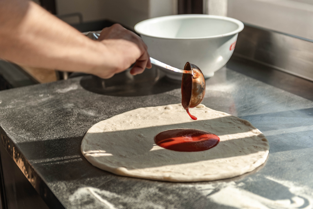 Naručite slasne pizze i sendviče Food Studija po najpovoljnijim cijenama! 