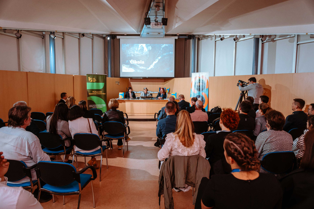 U knjižnici predstavljena monografija o 15 godina rada JU Priroda Šibensko-kninske županije