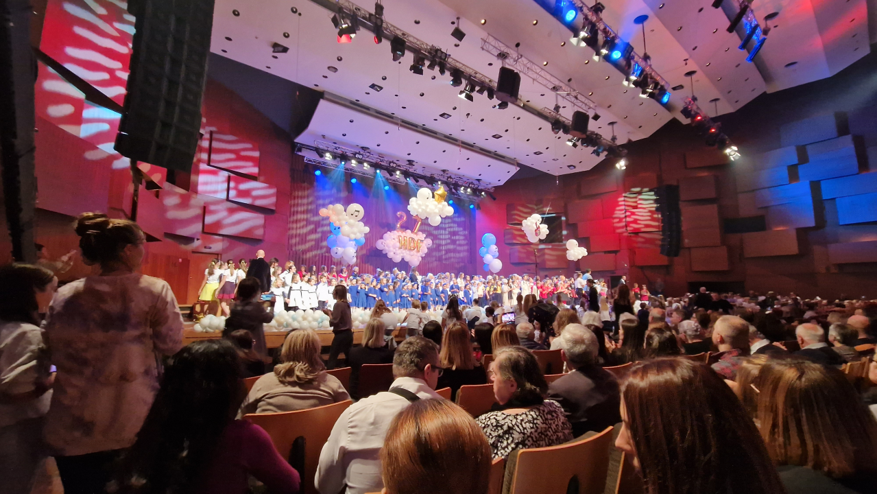 Šibenski cvrčci na Hrvatskom dječjem festivalu u Zagrebu osvojili treće mjesto 