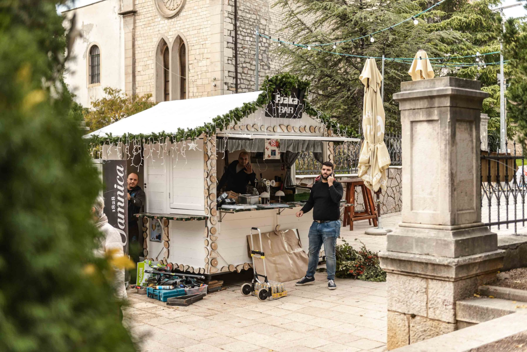 Večeras se otvara Adventura: Prošetali smo po đardinu, manje-više sve je spremno