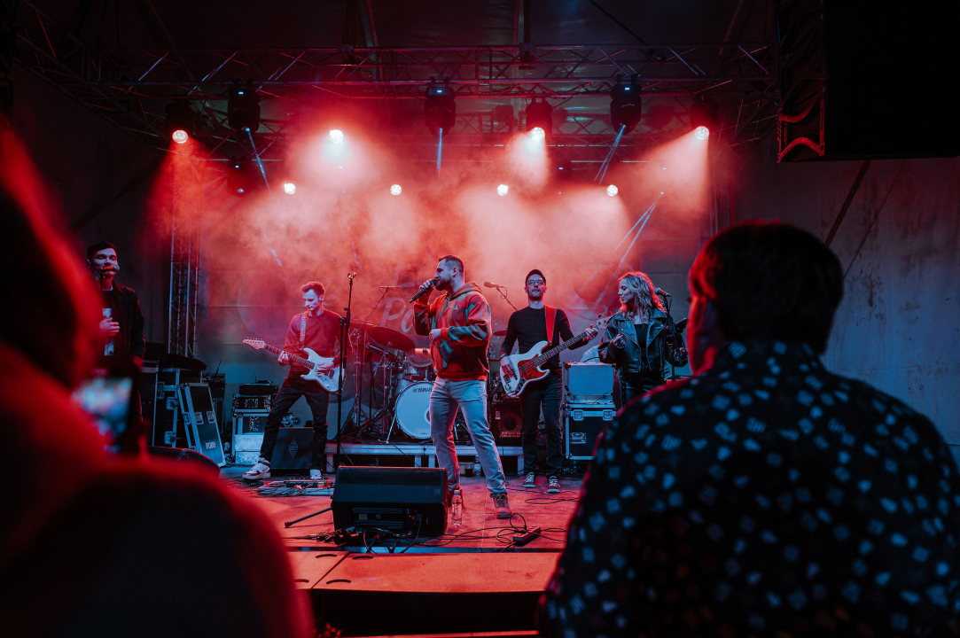 Pogledajte veliku FOTOGALERIJU sa sinoćnjeg otvorenja Adventure