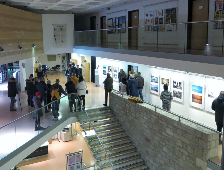 U knjižnici otvorena tradicionalna izložba ‘Čovik, brod more’ Foto kluba Šibenik