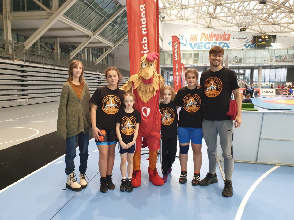 Zlatni vikend za šibenske hrvače: Medaljama se okitili Višnjić, Bulat, Erceg i Nakić