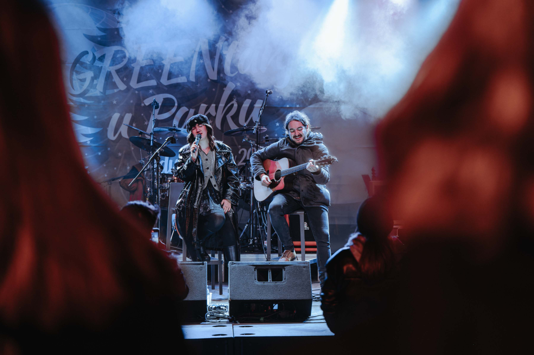 Lu Jakelić otvorila maraton koncerata na Adventuri: Večeras jazz, sutra Soulwarmersi pa Belan