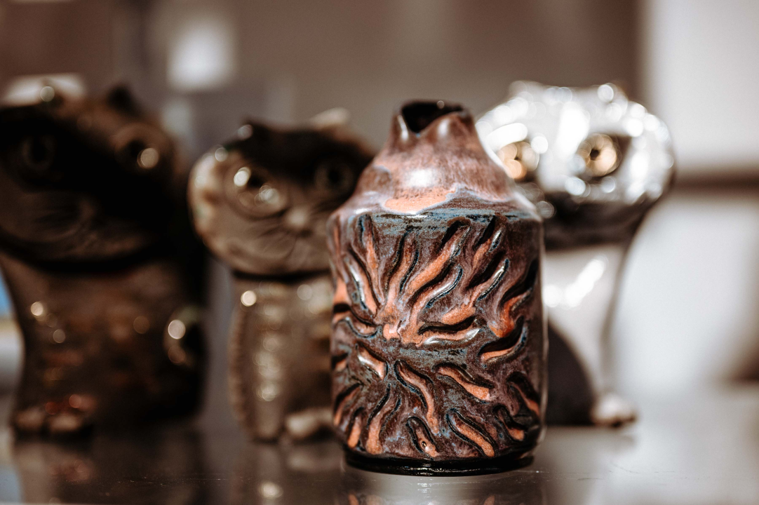 U Galeriji Juraj Dalmatinac potražite predivne unikatne poklone i umjetnine po odličnim cijenama 