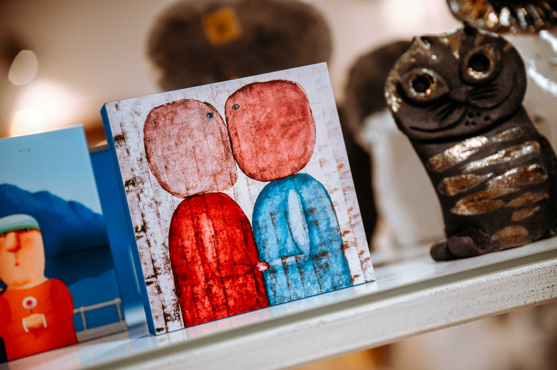 U Galeriji Juraj Dalmatinac potražite predivne unikatne poklone i umjetnine po odličnim cijenama 