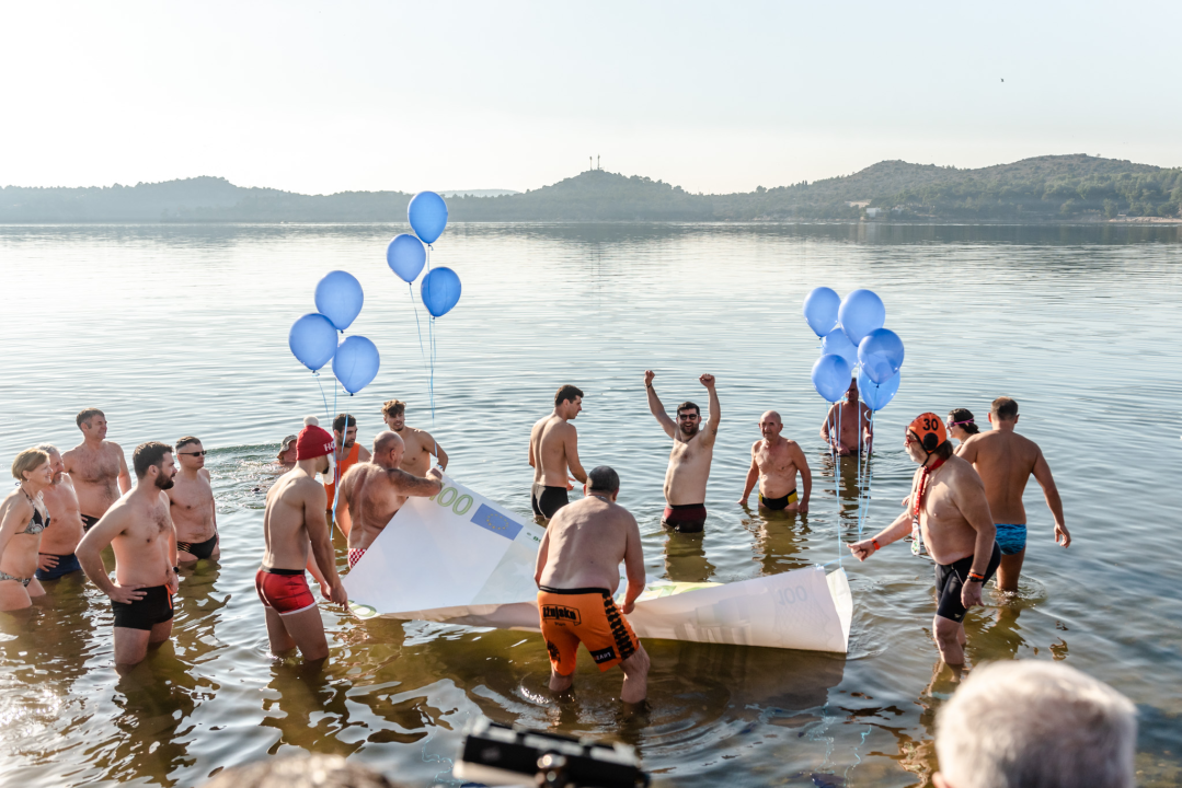 Sve je spremno za novogodišnje kupanje u Šibeniku 