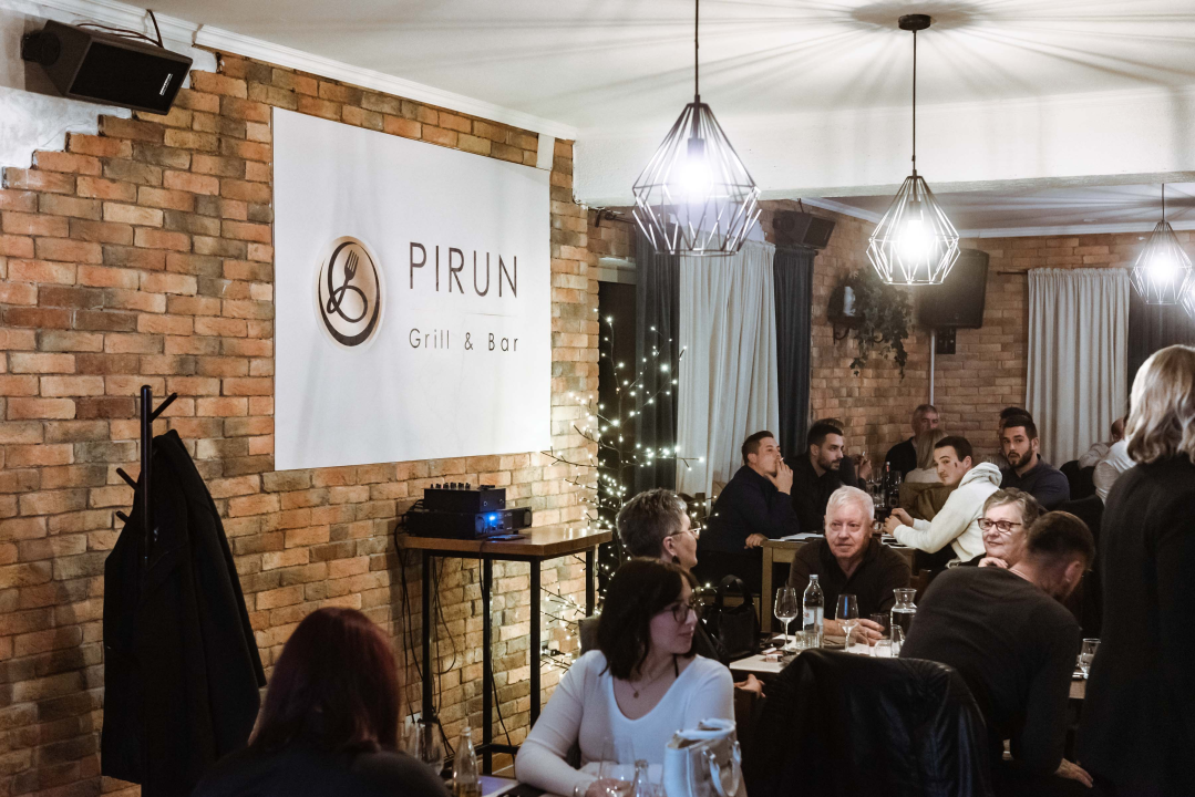 Posjetite novootvoreni Pirun Grill &amp; Bar i uživajte u sočnim jelima s roštilja! 