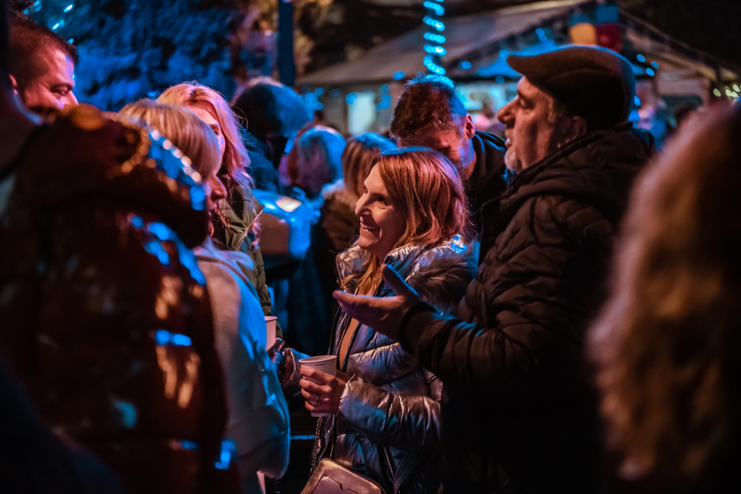 Disco Gimnazija u Parku proslavila 45. rođendan: Šibenčani uživali u starim hitovima  