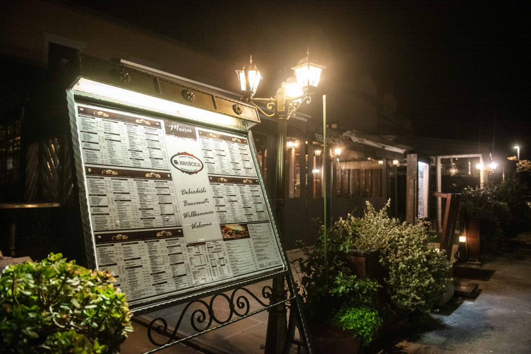 Provedite nezaboravne trenutke uz ukusne delicije u konobi Brošćica!