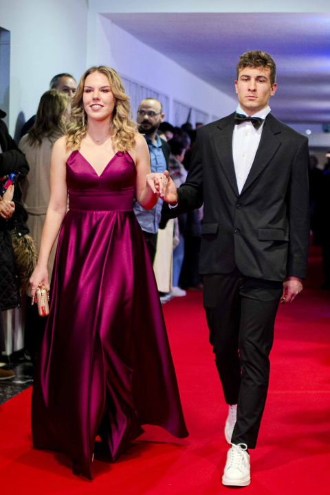 Zavirite na blještavi maturalni ples Tehničke škole Šibenik (1)