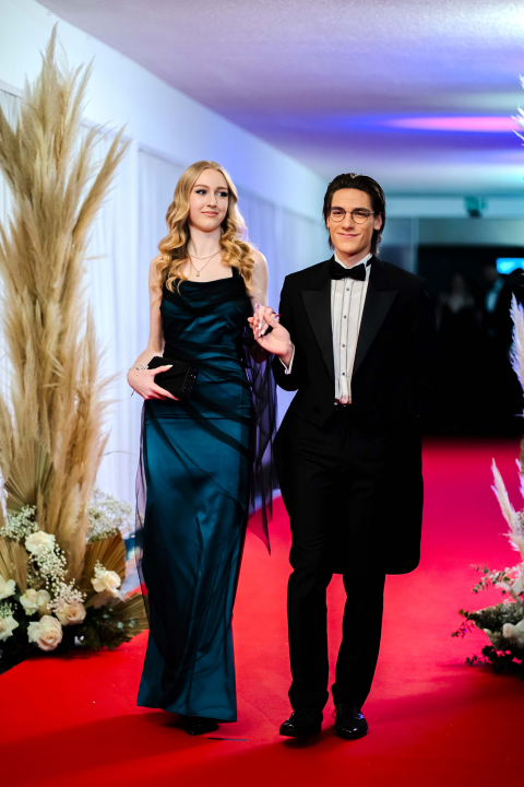 Zavirite na blještavi maturalni ples Ekonomske škole Šibenik (1)