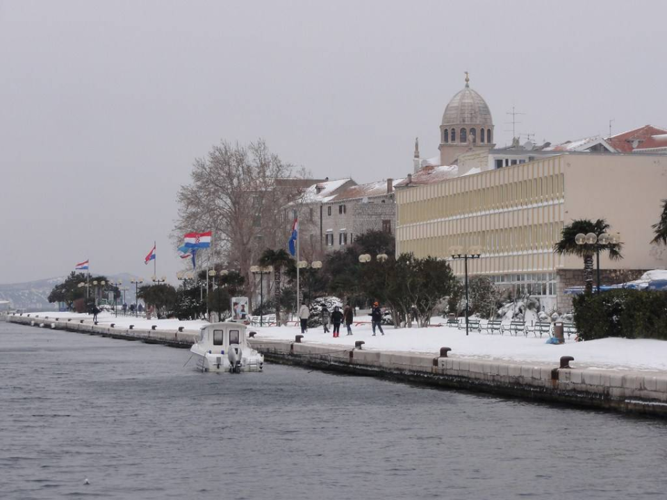 Sjednite na sunce na kavu i pogledajte kako nas je Gabor zameo prije 12 godina