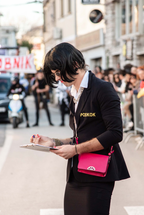 FOTOGALERIJA (1) Aleksandra Prijović nastupila u Murteru, tamo zabrana nije bilo