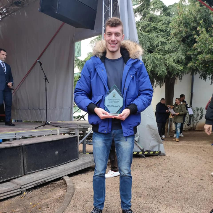 Toni Slavica, šibenski plivač s američkom adresom: 'Cilj mi je otplivati normu za Olimpijadu'