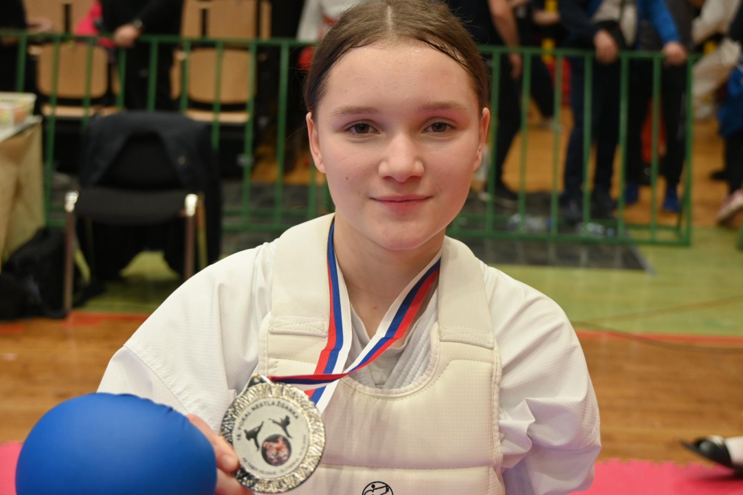 Karate klub Okit iz Slovenije se vratio s pregršt medalja: Njih sedam osvojilo ih šest