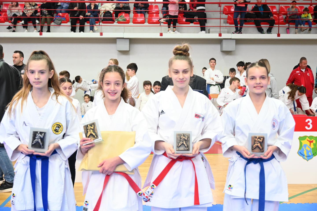 Članovi KK Okit Vodice na Grobničan Kupu osvojili 16 medalja  