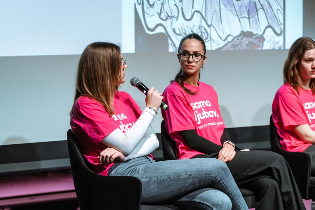 Na skupu o vršnjačkom nasilju župan Jelić priznao: 'I ja sam bio žrtva nasilnika, to nosi brojne frustracije'