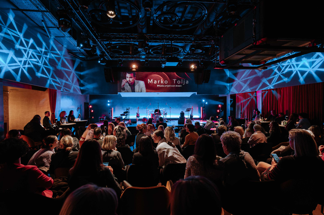 Marko Tolja za Dan žena rasplesao punu Kuću umjetnosti: ‘Arsen me nazvao pseudo-jazzerom’