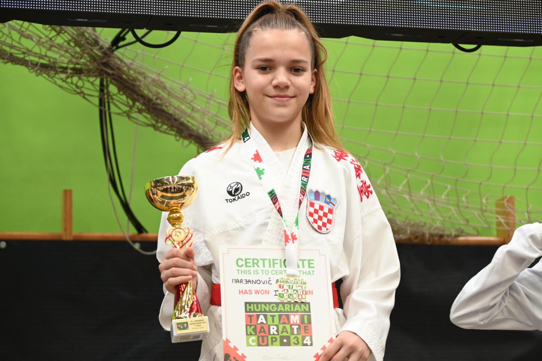 Karataši KK Okit popeli se na pobjedničko postolje u Mađarskoj