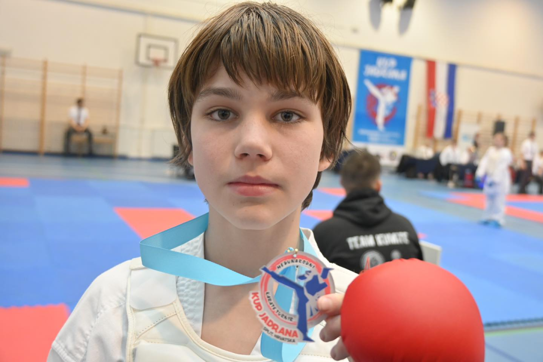 Vodički karataši vraćaju se kući sa 41 medaljom