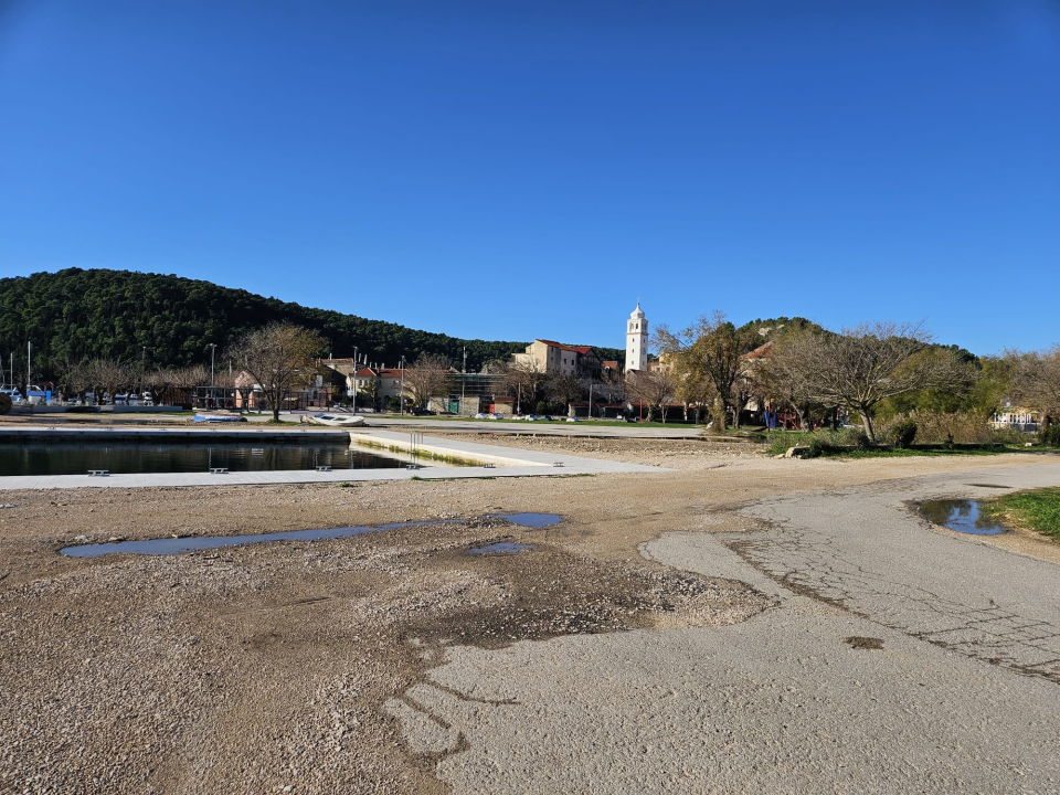 Skradinu odobreno 60 tisuća eura za uređenje partera uz novu rivu uvale Mala Jaruga