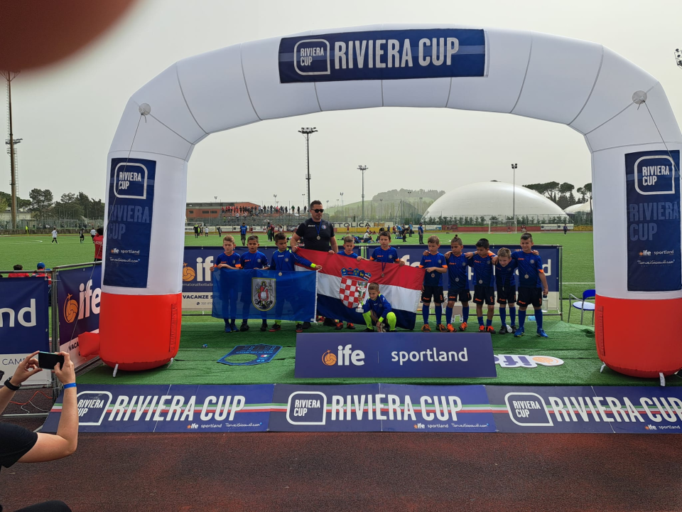 Špigete HNK Mihovila osvojile 2. mjestu na međunarodnom nogometnom turniru u Italiji