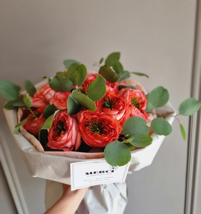 Merci flower&amp;gift shop nudi najljepše cvjetne bukete i asortiman poklona! 