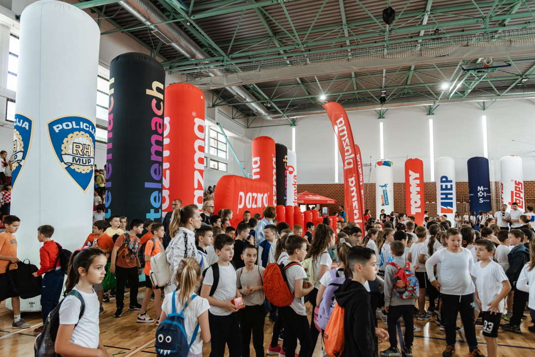 U OŠ Meterize započele Plazma sportske igre mladih: Čak 28 ekipa se natječe u graničaru 