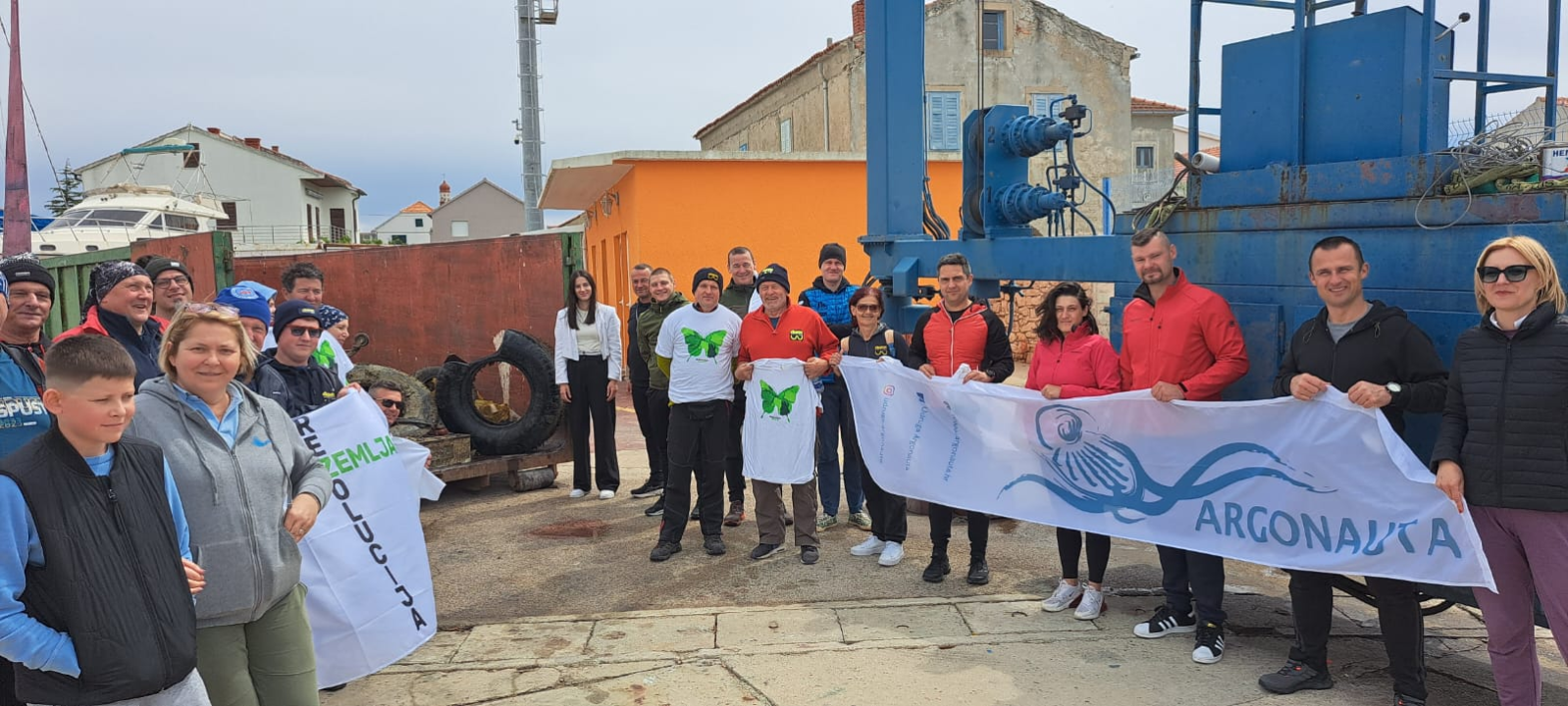 Održana akcija čišćenja podmorja na području Marine Betina 