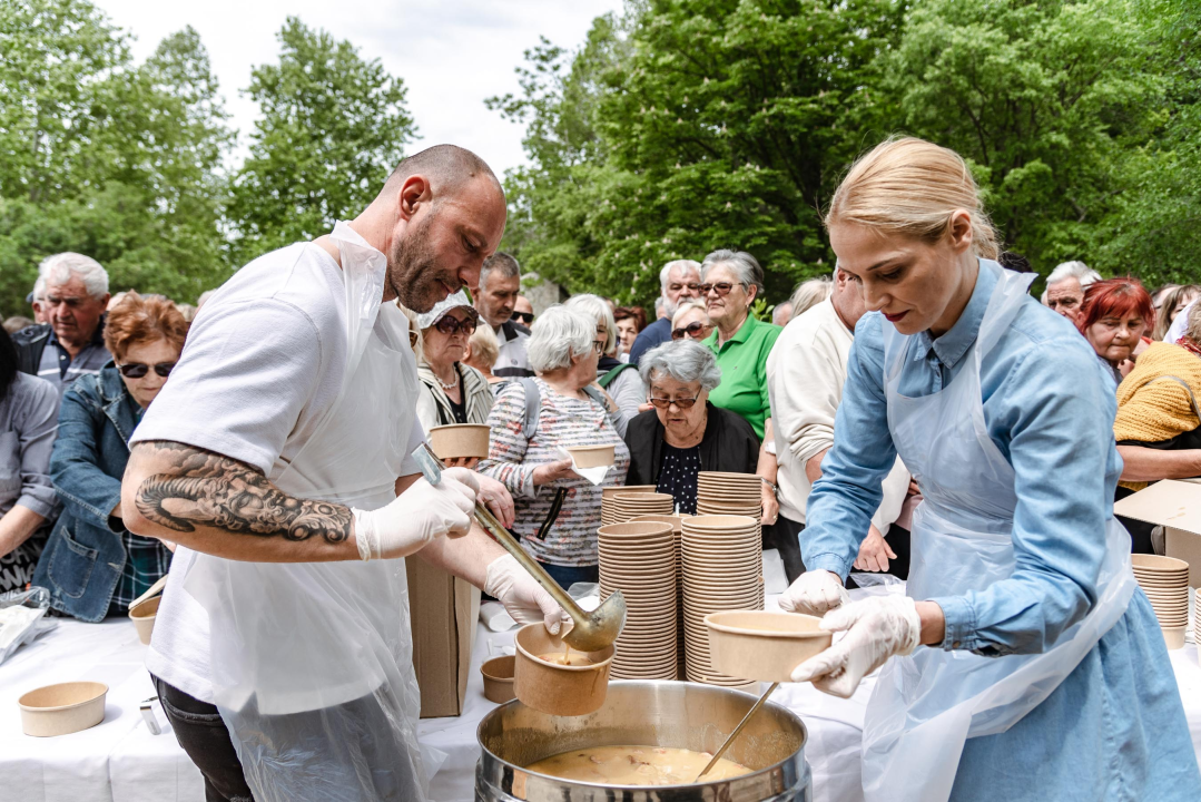 Uz podjelu graha u NP Krka obilježen Praznik rada: 'Moramo kontinuirano raditi na poboljšanju radničkih prava' 