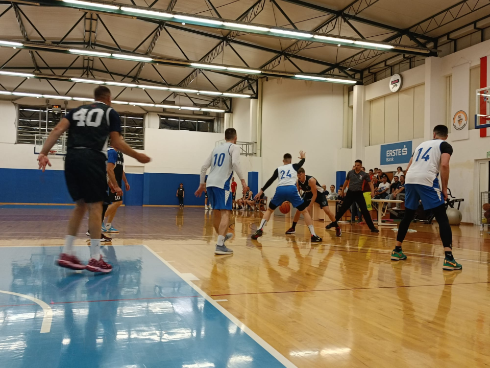 Karika osvojila Šibensku rekreativnu košarkašku ligu