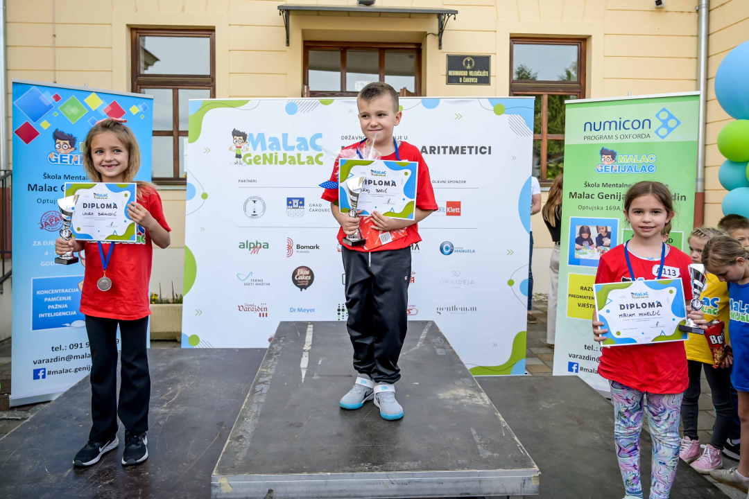 Šibenski Malci osvojili čak 9 medalja na Državnom natjecanju iz mentalne aritmetike i mentalne matematike!