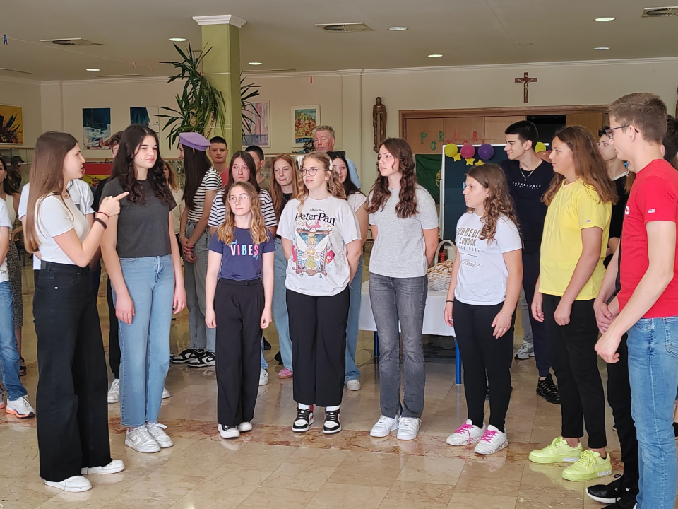 Europa u gostima: Katolička škola ugostila 28 govornika iz 17 europskih država