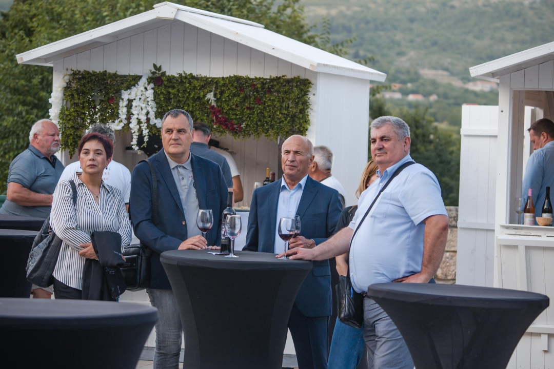 Otvoren Festival drniškog merlota