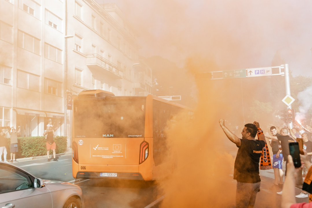 Šibenik dočekao svoje heroje u narančastom: 'Carević ostaje, sezona time završena'