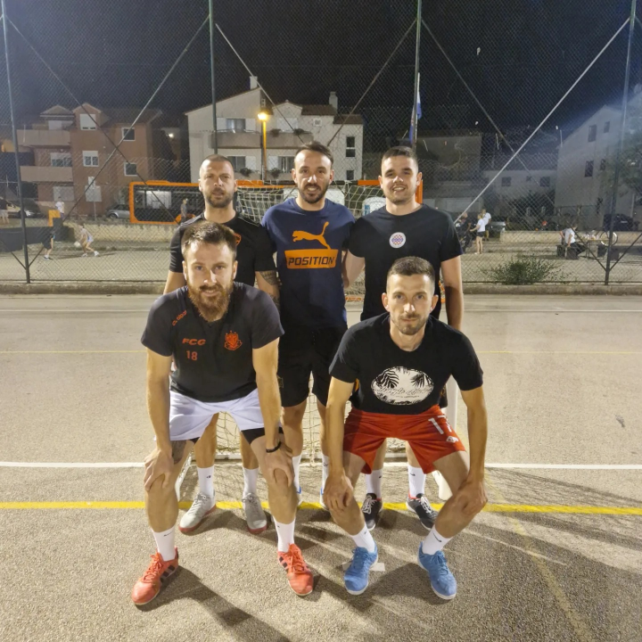 Završen prvi dan malonogometnog turnira Mini Masters Meterize, večeras od 20 sati nova uzbuđenja