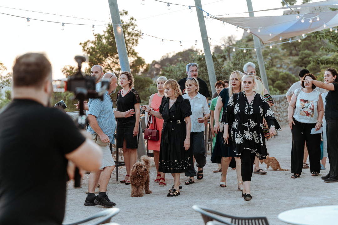 Natali Dizdar, vatromet i odlično raspoloženi Šibenčani: 'Odjednom mjesec izlazi točno iza nje'