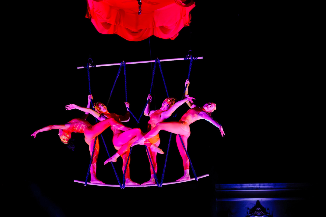 Talijanski akrobati oduševili Šibenčane: Evo što su vam iz MDF-a pripremili za danas  