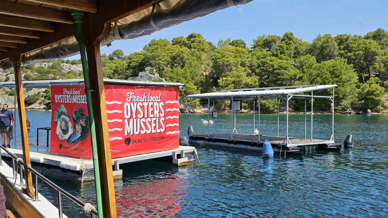 Turizam u Dalmaciji počeo je prije 180 godina u Šibeniku, a danas smo prošli rutom prvih turista